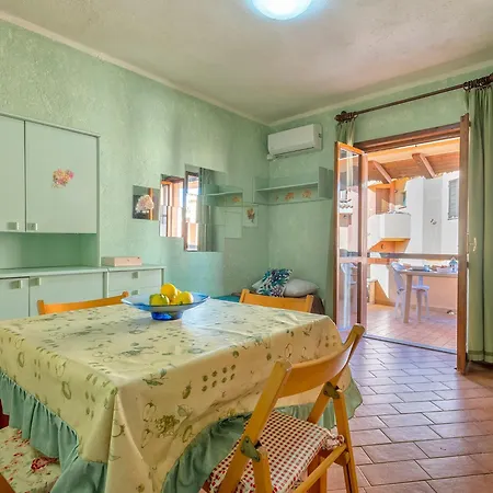 D4 - C2 By Interhome Apartmán Golfo Aranci